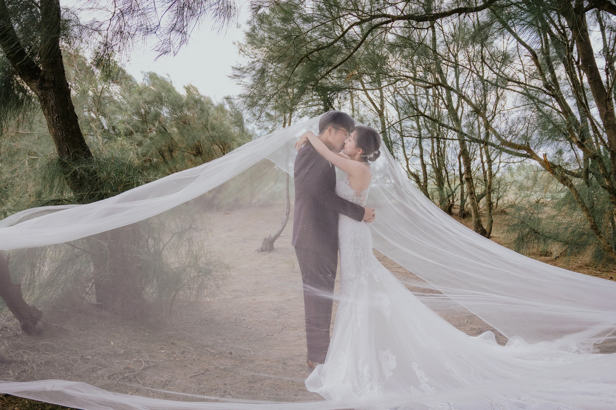 婚紗推薦 首選唯你 婚紗攝影，台北婚紗 中最推薦的高質感 婚紗照，拍婚紗 優惠實在，給新人最幸福的 婚紗攝影 體驗，客製化 婚紗照 包套，網路評價一致好評 婚紗價格 最透明的 婚紗攝影 團隊，實現您夢幻婚禮就在唯你 婚紗攝影。