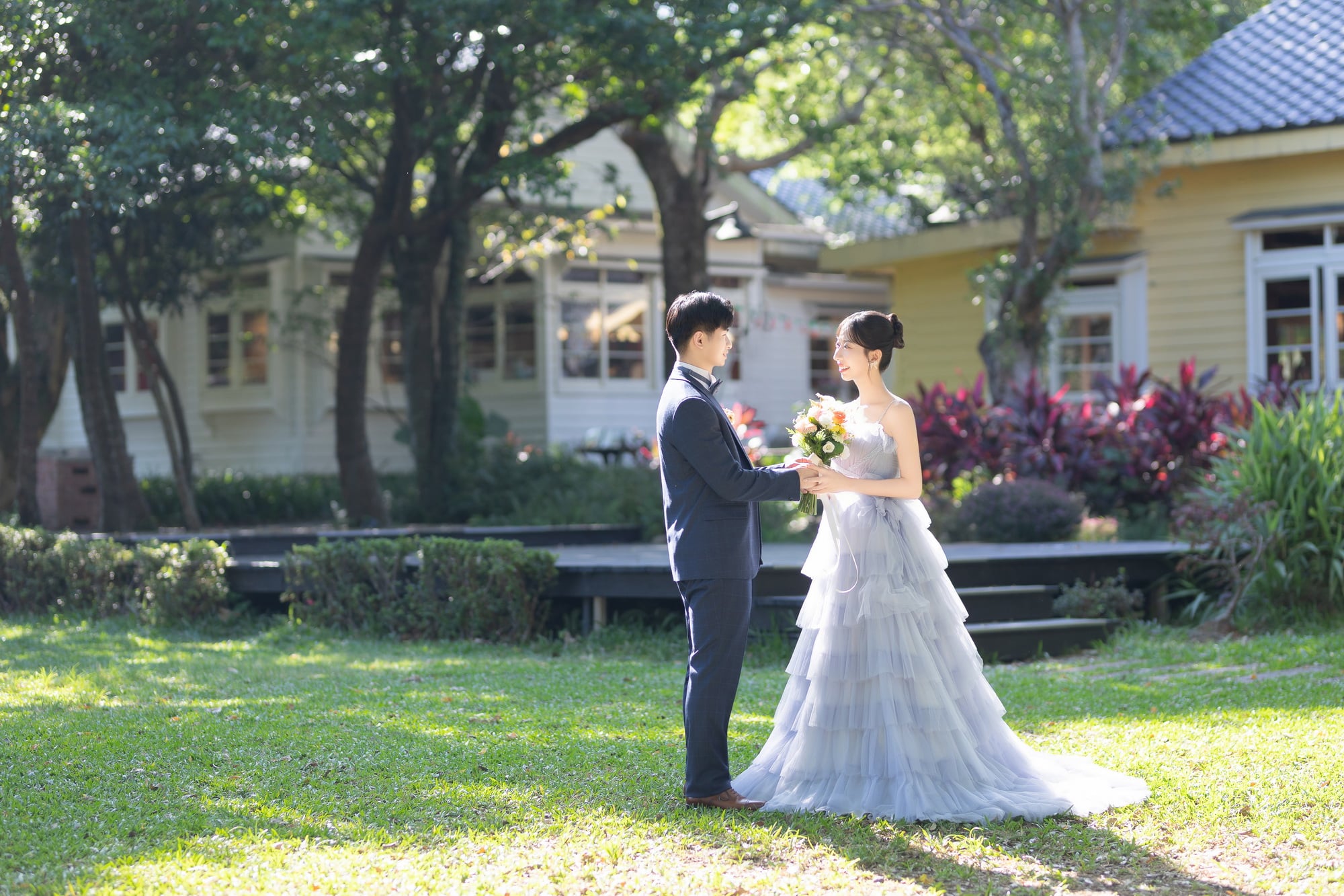 婚紗推薦 首選唯你 婚紗攝影，台北婚紗 中最推薦的高質感 婚紗照，拍婚紗 優惠實在，給新人最幸福的 婚紗攝影 體驗，客製化 婚紗照 包套，網路評價一致好評 婚紗價格 最透明的 婚紗攝影 團隊，實現您夢幻婚禮就在唯你 婚紗攝影。