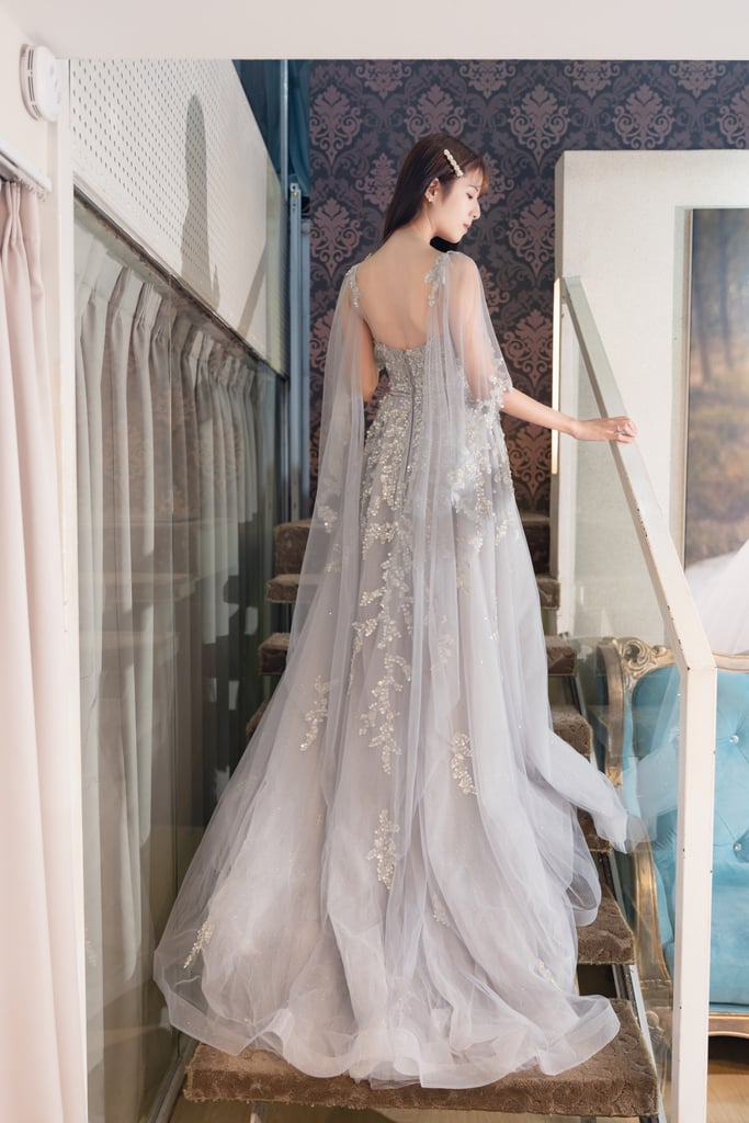 原來選婚紗也能像挑時裝一樣輕鬆自在愉快、挑到欲罷不能！