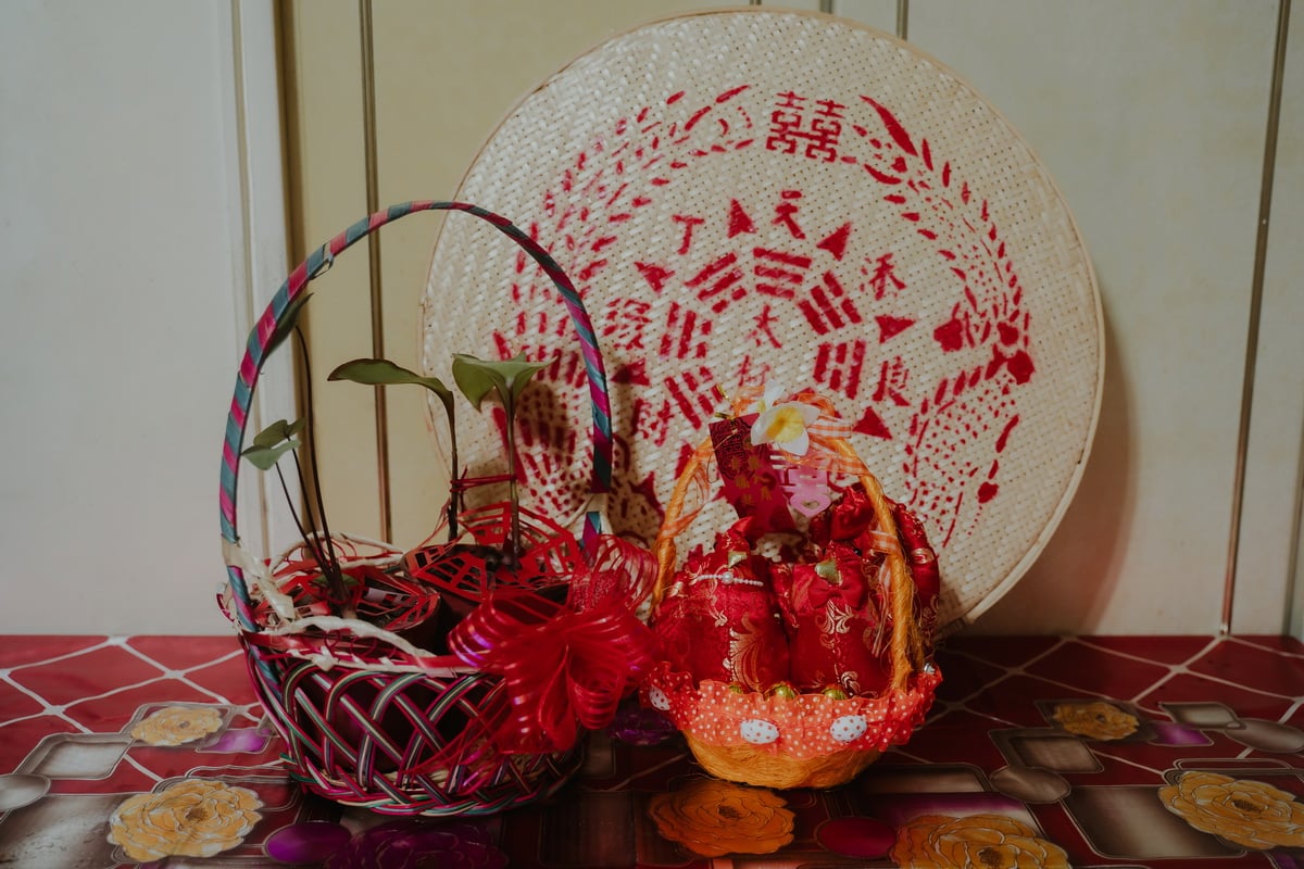 婚禮小知識 - 迎娶該拿米篩? 還是黑傘?