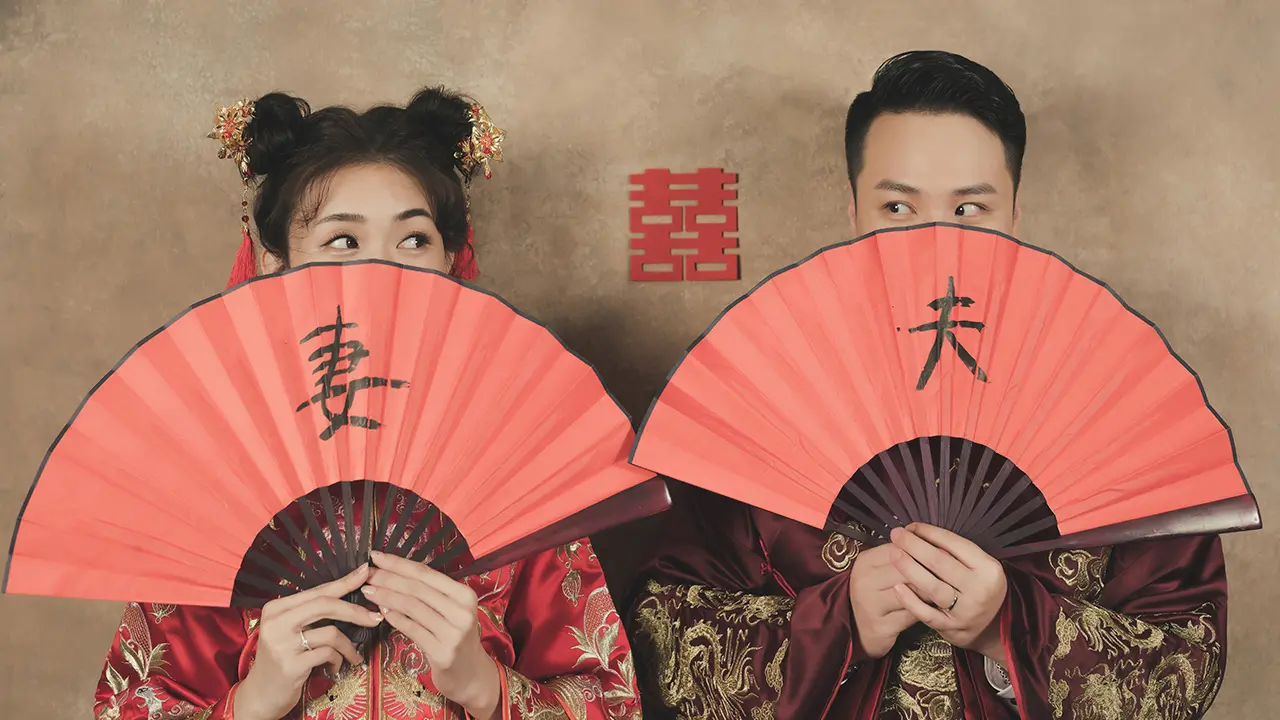 【中式禮服怎麼挑?】 龍鳳掛 / 秀和服 / 改良式旗袍