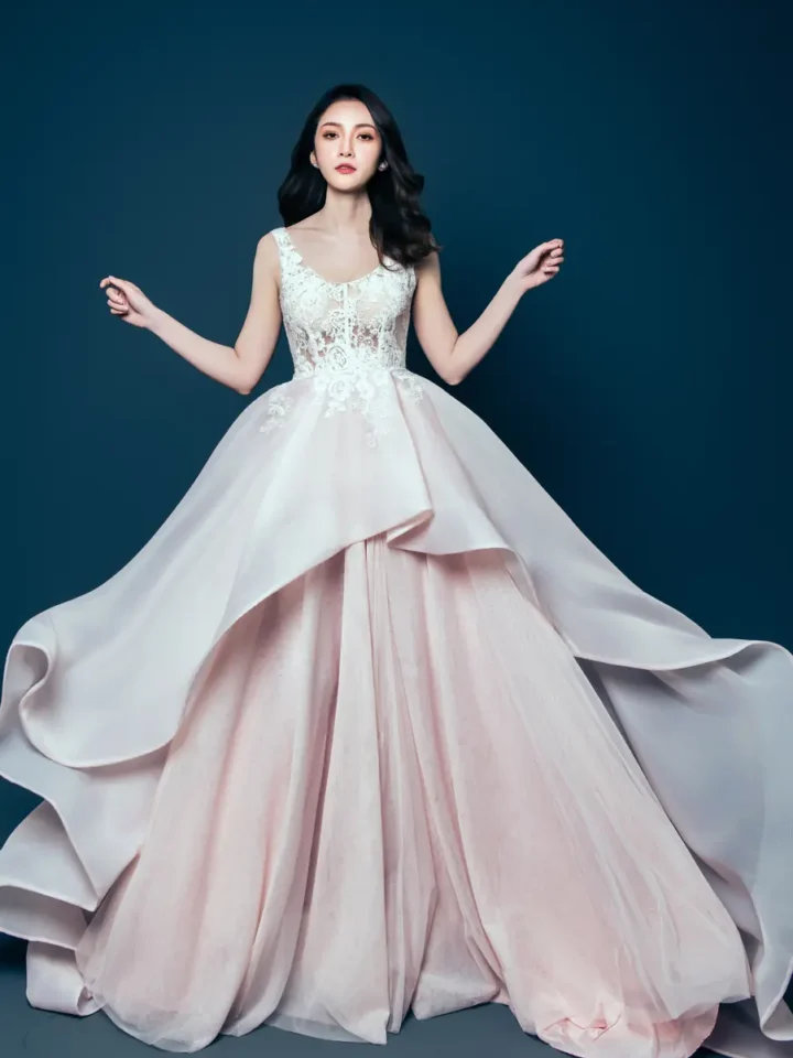 玫瑰塵晚宴禮服