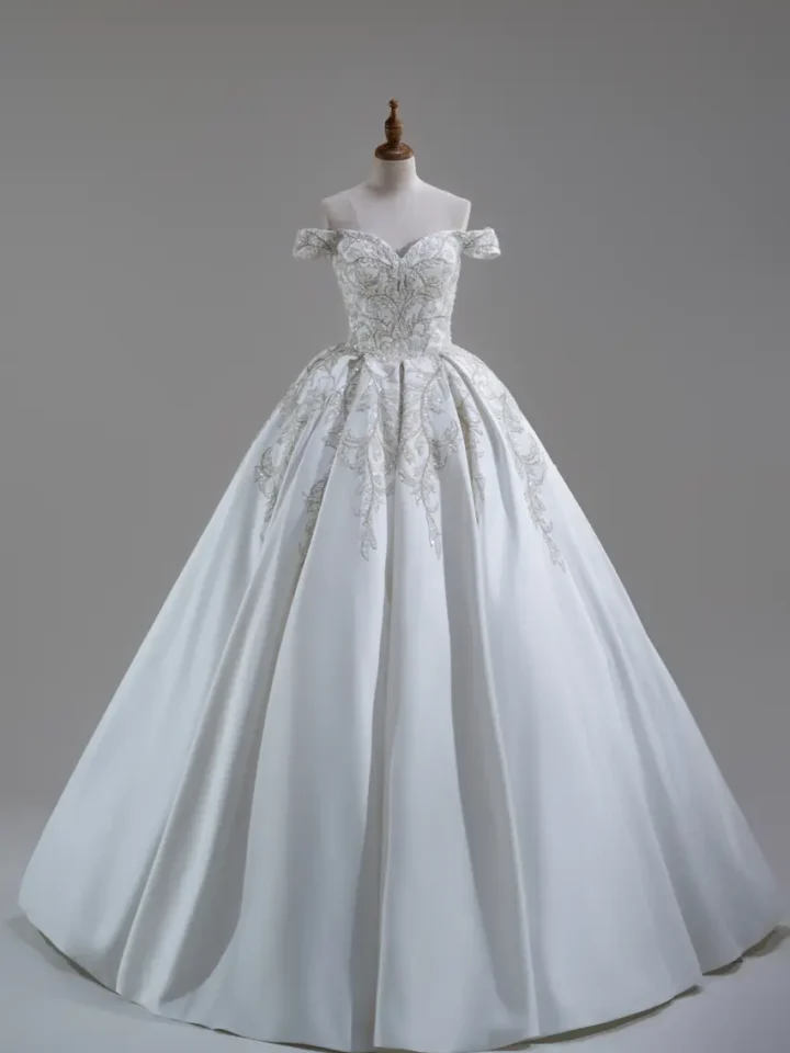 庭光宮廷白紗禮服