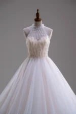 玻璃穹頂白紗禮服