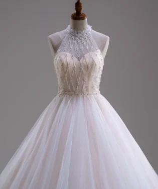 玻璃穹頂白紗禮服