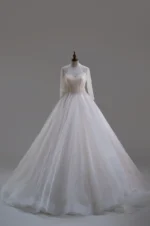 玻璃穹頂白紗禮服