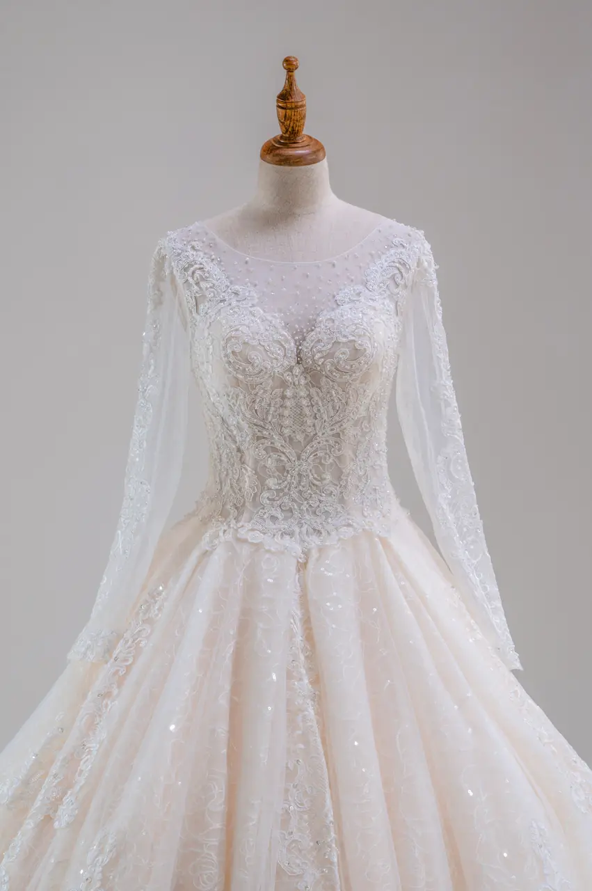 靜語詠嘆白紗禮服