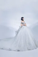 銀燼孤星白紗禮服