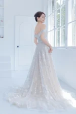 玻璃溫室白紗禮服