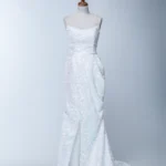 反光靜默白紗禮服