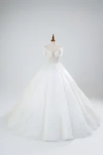 雪燦深林白紗禮服