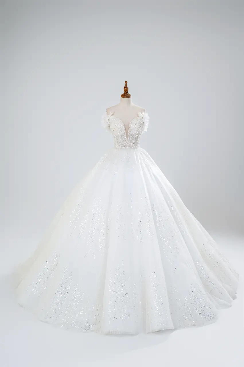 雪燦深林白紗禮服