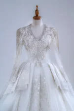 燼雪頌歌白紗禮服