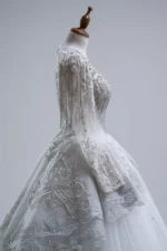 燼雪頌歌白紗禮服