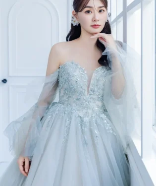 玻光苔語晚宴禮服