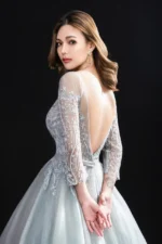 煙河映雪晚宴禮服