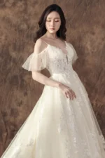 沉香澤白紗禮服