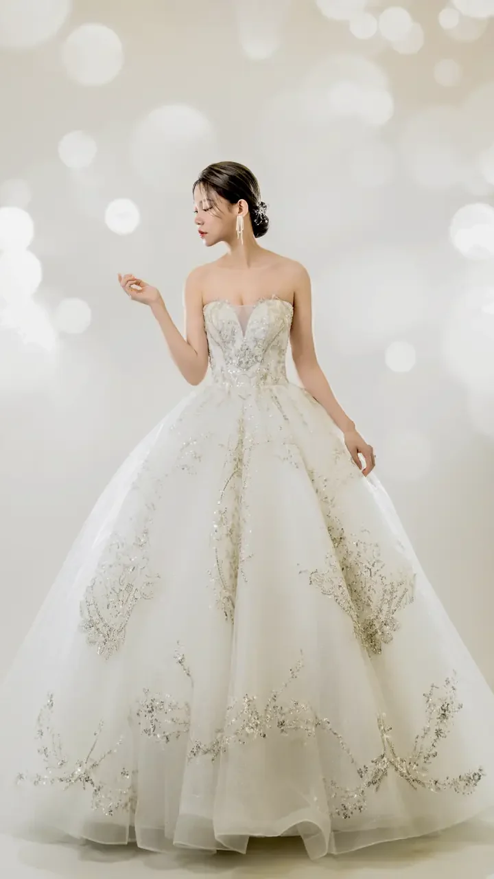 靜塔綻光白紗禮服