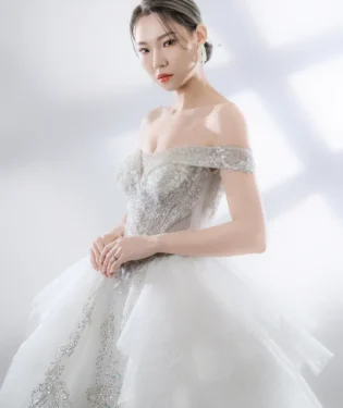 光暈庭園白紗禮服