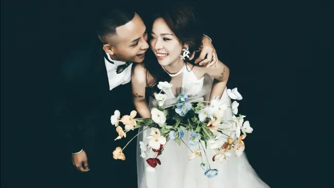 從社恐到社牛，唯你婚紗讓你蛻變，絕不後悔的完美選擇！