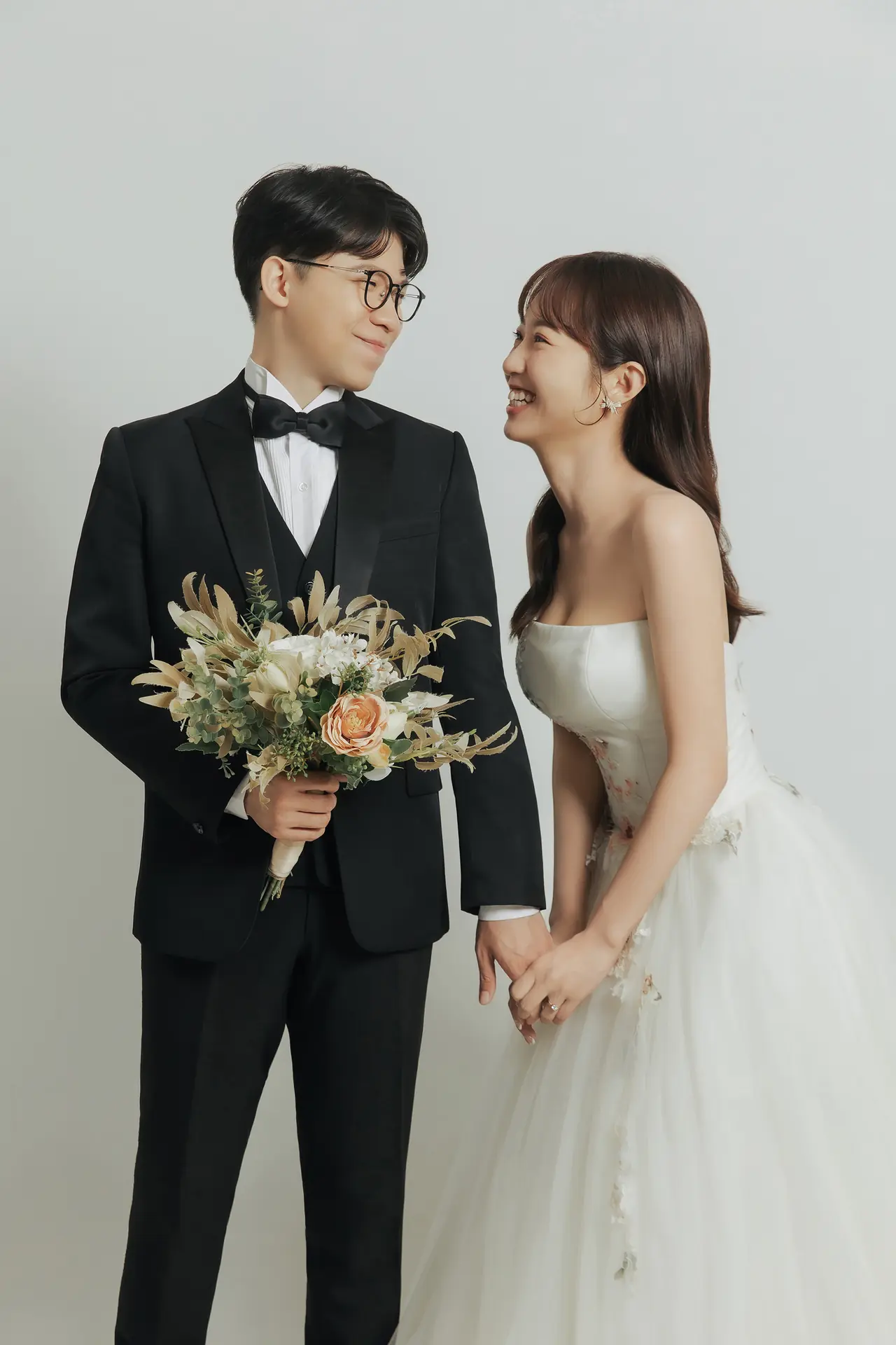 激推!!!唯你婚紗，一條龍婚紗包套，全部包辦