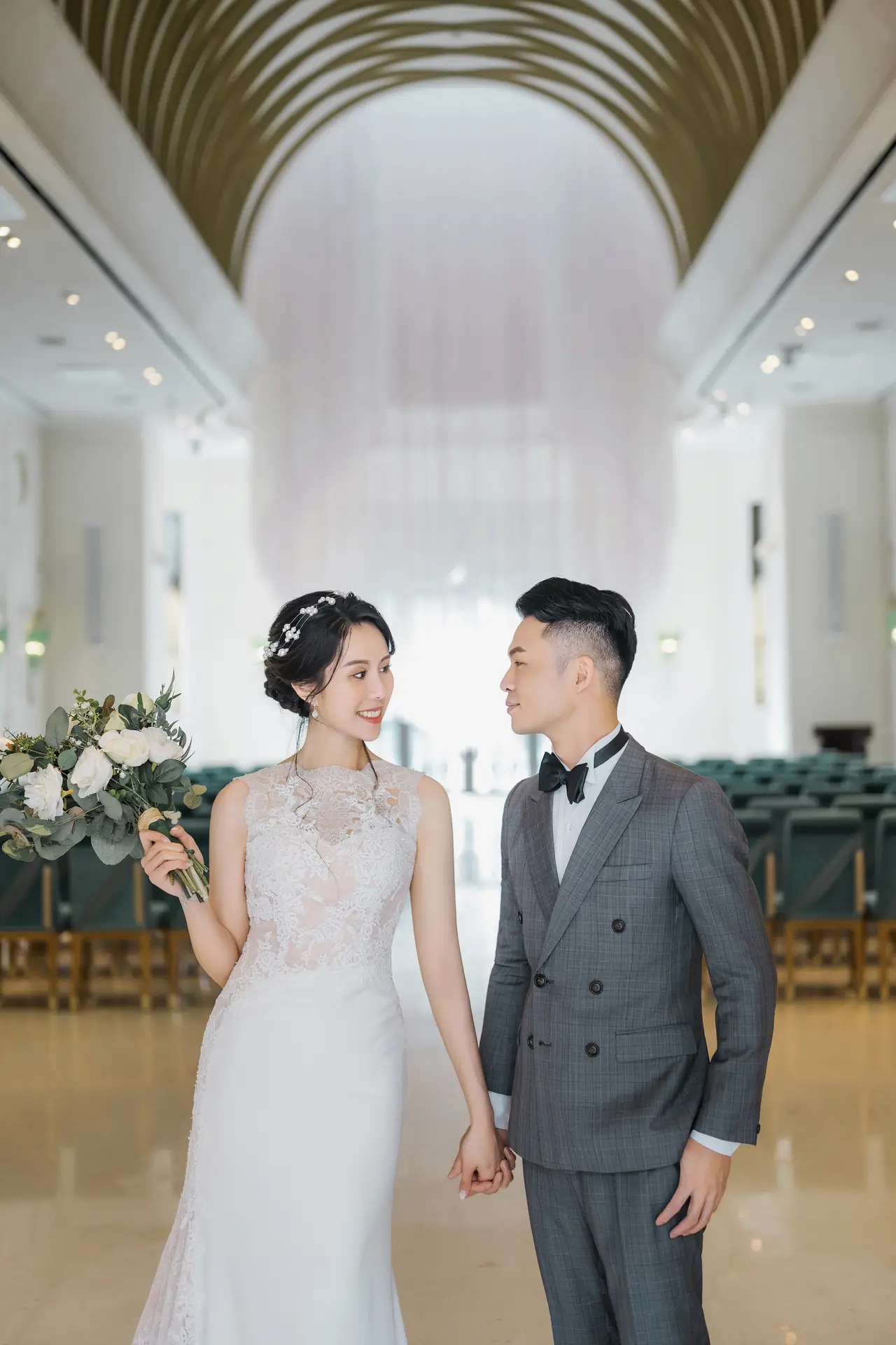 選擇Only You就算被其他婚紗店没收了訂金，也沒關係！