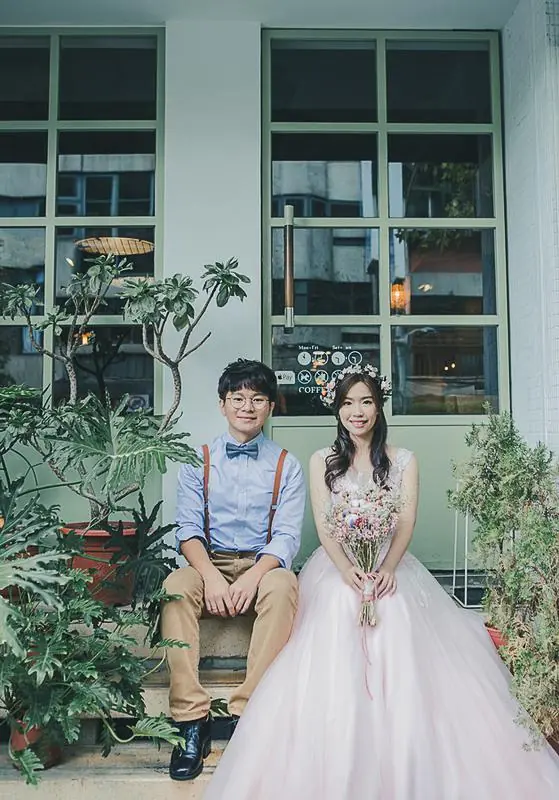 看到婚紗照後，內心瞬間尖叫