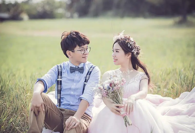 看到婚紗照後，內心瞬間尖叫